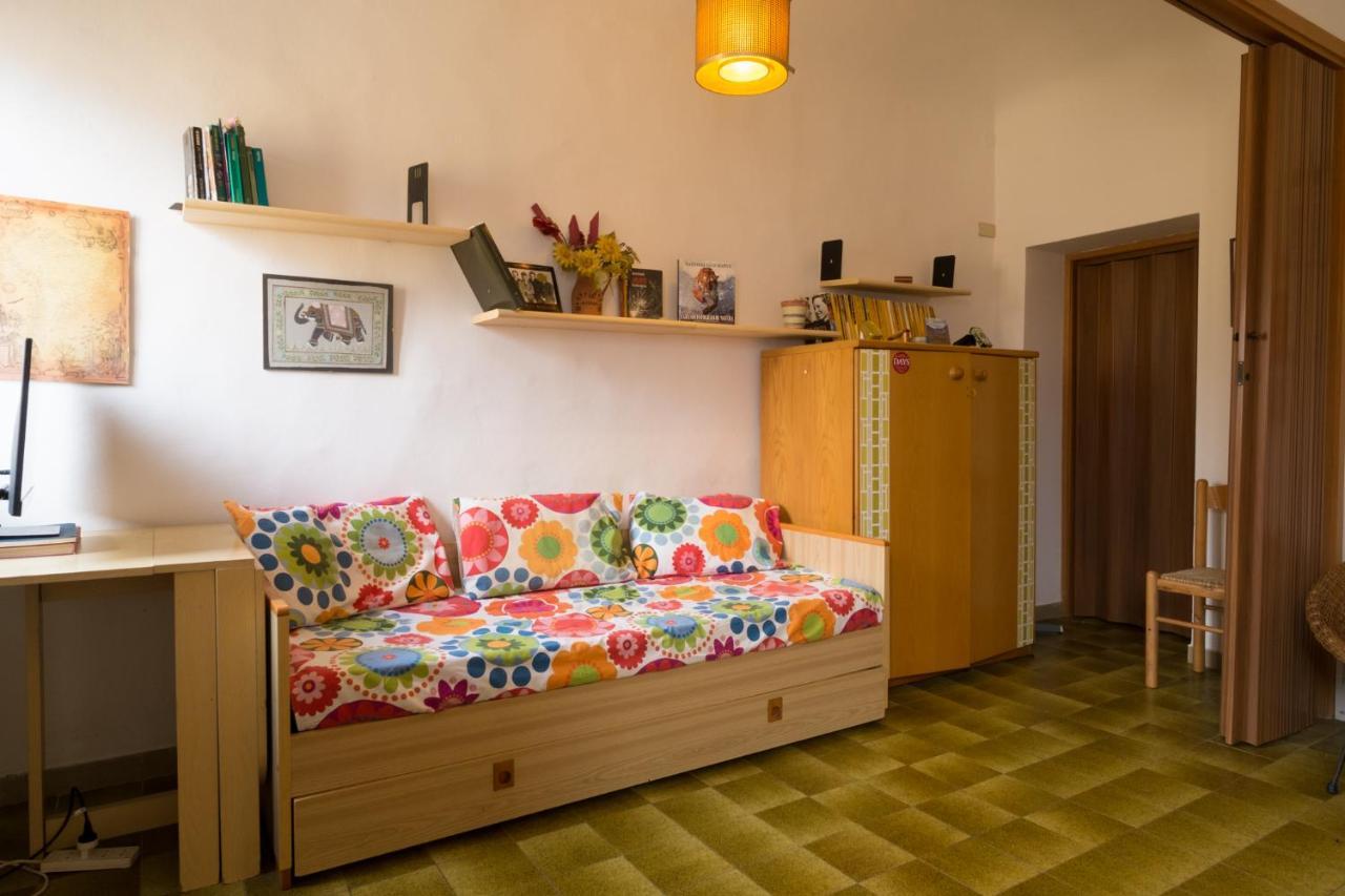 Casa Vacanze Nel Centro Storico Di ปอร์โตแฟร์ราโย ภายนอก รูปภาพ