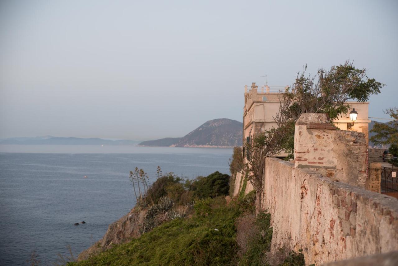 Casa Vacanze Nel Centro Storico Di ปอร์โตแฟร์ราโย ภายนอก รูปภาพ